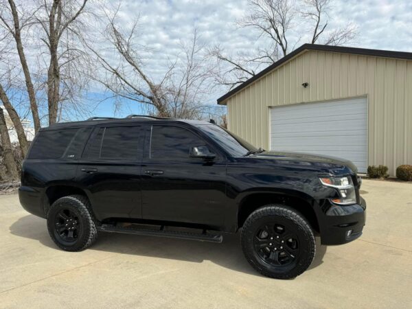 2018 Chevy Tahoe LT Z71 4x4 - Image 13