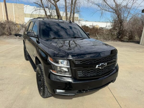 2018 Chevy Tahoe LT Z71 4x4 - Image 11