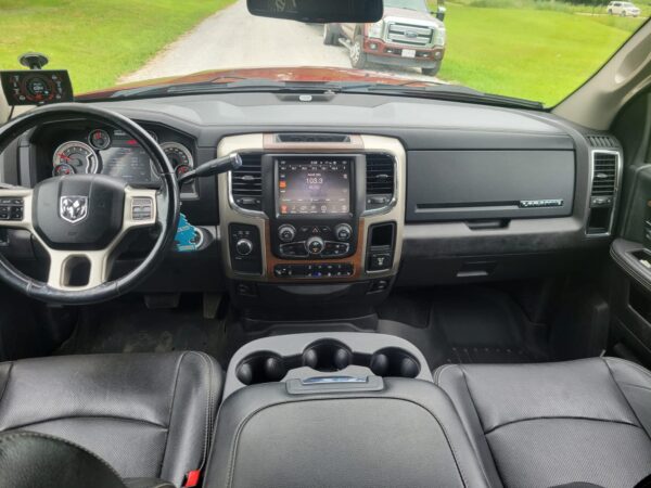 2014 Ram 3500 Laramie 6.7 Cummins 4x4 - Image 11