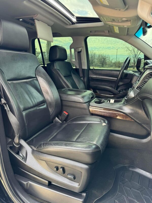2018 Chevy Tahoe LT Z71 4x4 - Image 10
