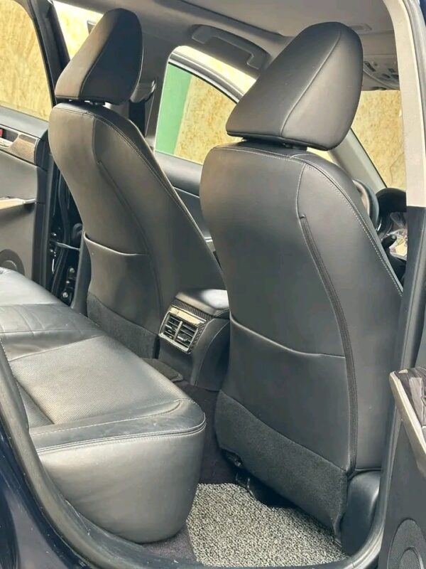 LEXUS RX350 - Image 8