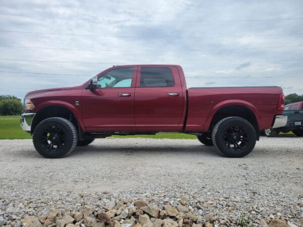 2014 Ram 3500 Laramie 6.7 Cummins 4x4 - Image 14