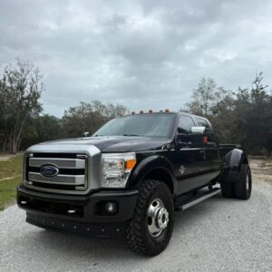 2015 Ford F350 crew cab long bed 4x4 dually