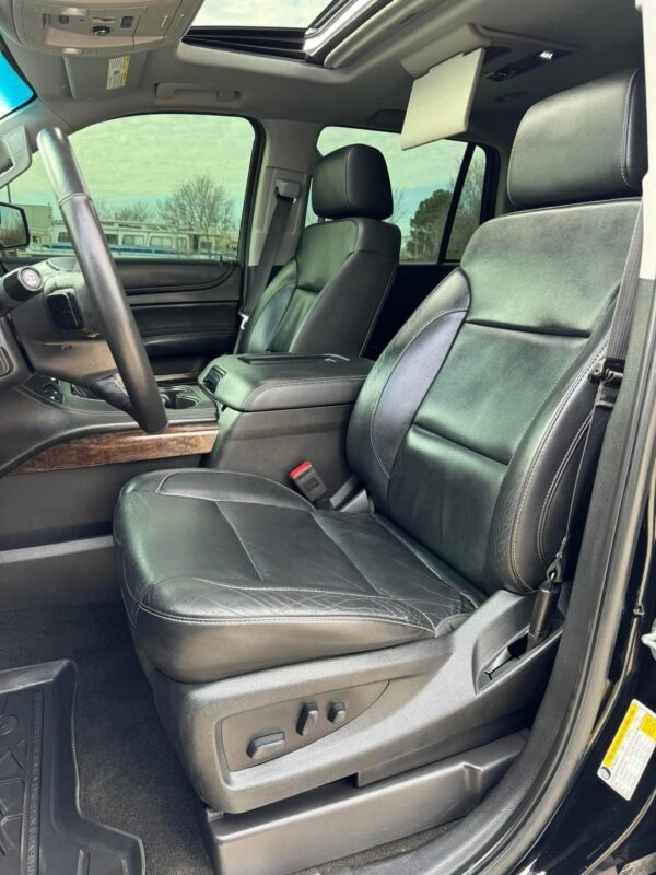 2018 Chevy Tahoe LT Z71 4x4 - Image 2