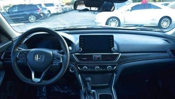 2018 Honda Accord EX 1.5T CVT - Image 5