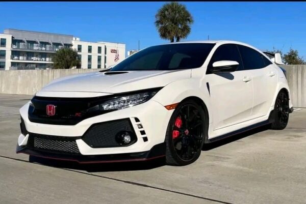 2018 Honda Civic Type R - Image 3