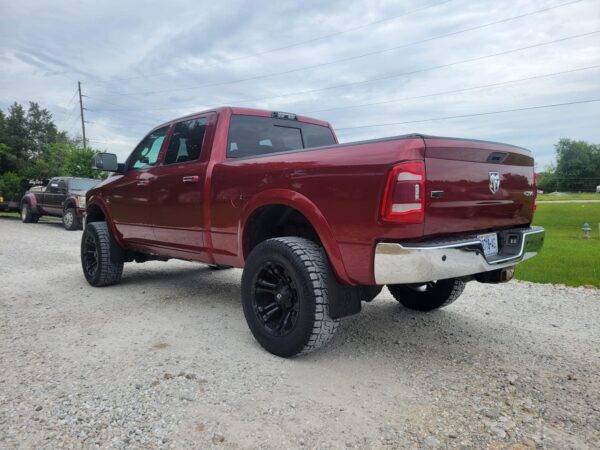 2014 Ram 3500 Laramie 6.7 Cummins 4x4 - Image 13