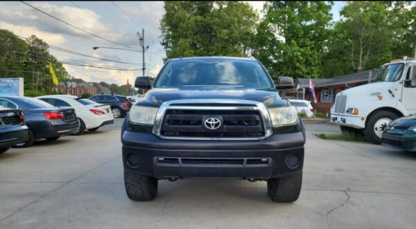 2010 TOYOTA TUNDRA SR5 4X4 - Image 3