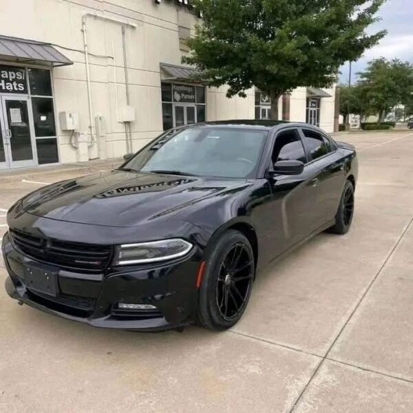2015 Dodge charger - Image 4