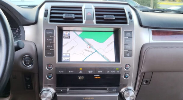 LEXUS 2013 GX460 - Image 19