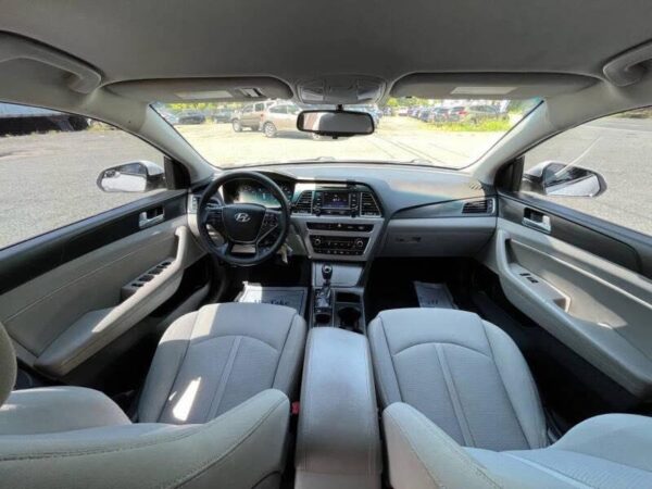 2015 Hyundai Sonata Sport - Image 16