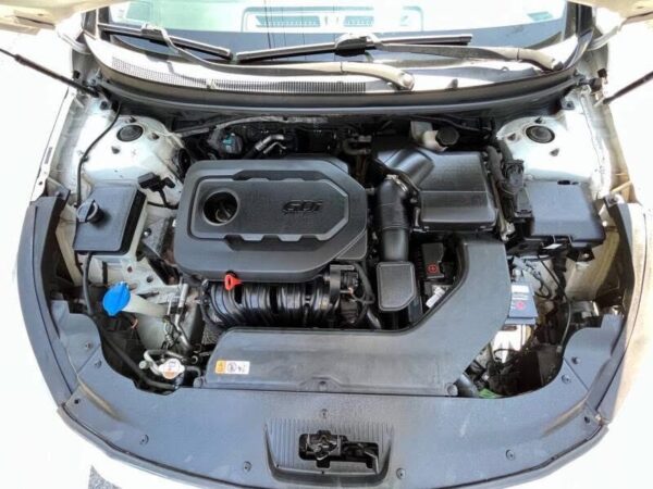 2015 Hyundai Sonata Sport - Image 24