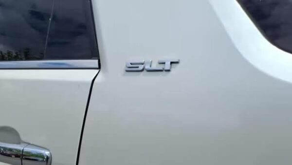 2013 GMC Acadia - Image 5