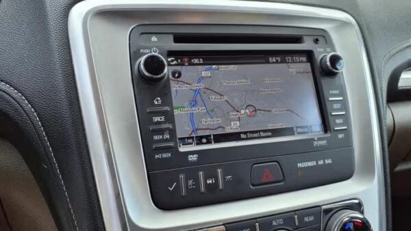 2013 GMC Acadia - Image 12