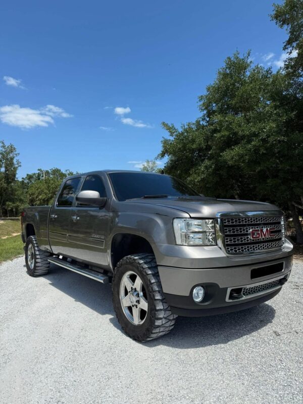 2013 GMC Sierra 2500 crew cab short bed