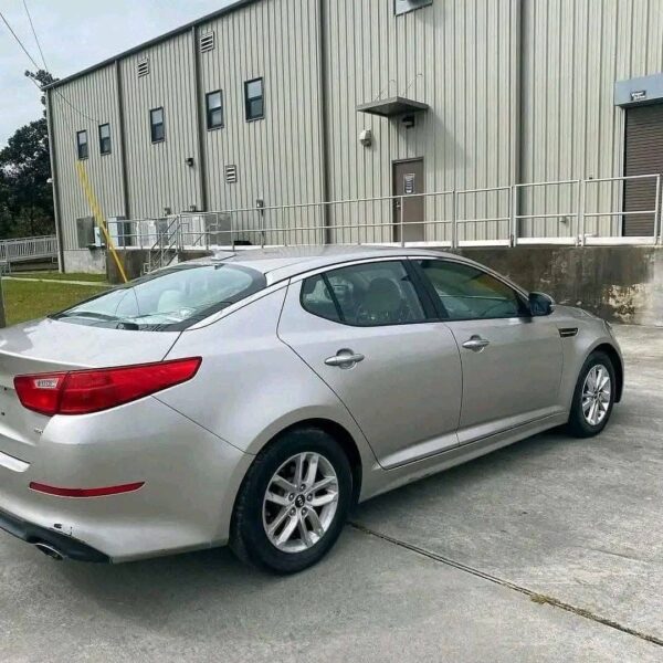 2014 Kia Optima - Image 5