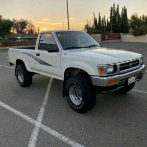1993 Toyota pickup deluxe 4x4