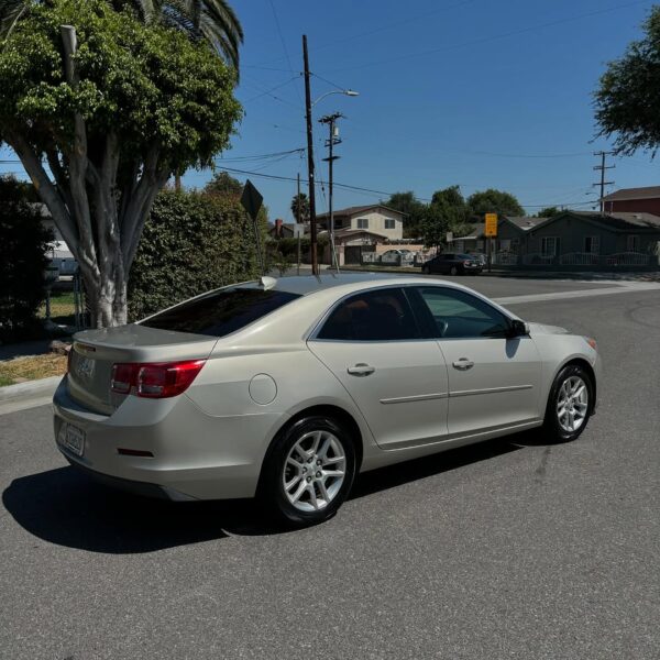 2013 Chevy Malibu LT 2.5 - Image 4