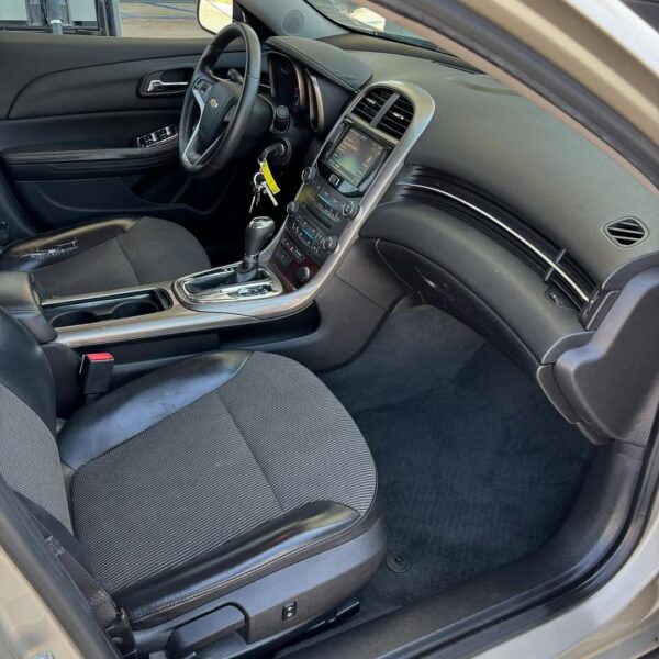 2013 Chevy Malibu LT 2.5 - Image 9