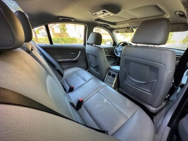 2008 BMW 3281 - Image 7