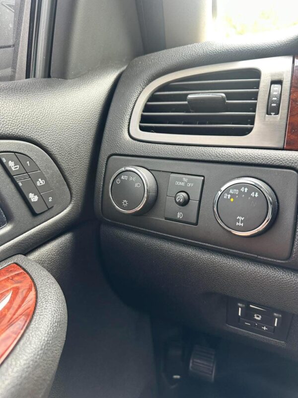 2009 Chevrolet Silverado 1500 - Image 8