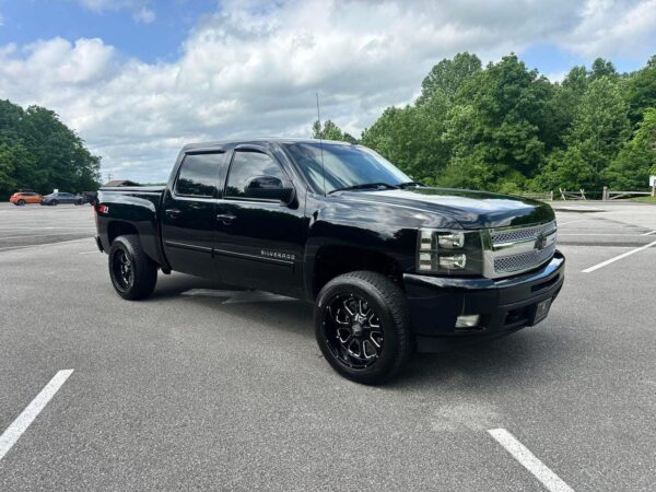 2009 Chevrolet Silverado 1500 - Image 16
