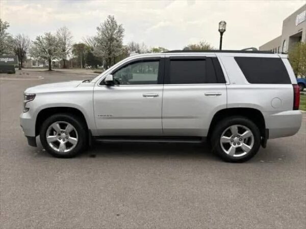2015 Chevrolet Tahoe LT - Image 13