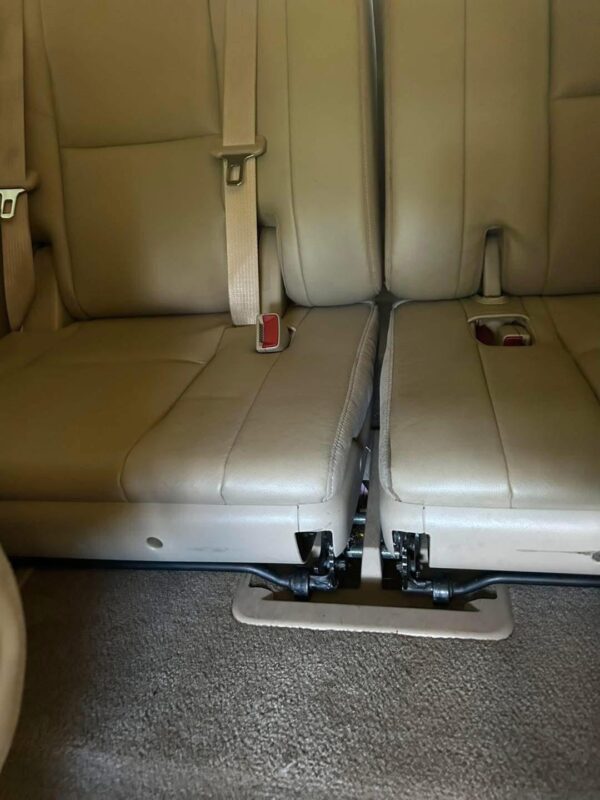 2011 Chevy Tahoe LTZ - Image 9