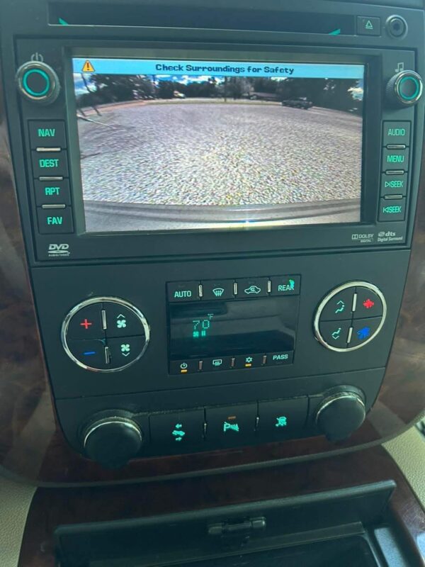 2011 Chevy Tahoe LTZ - Image 13