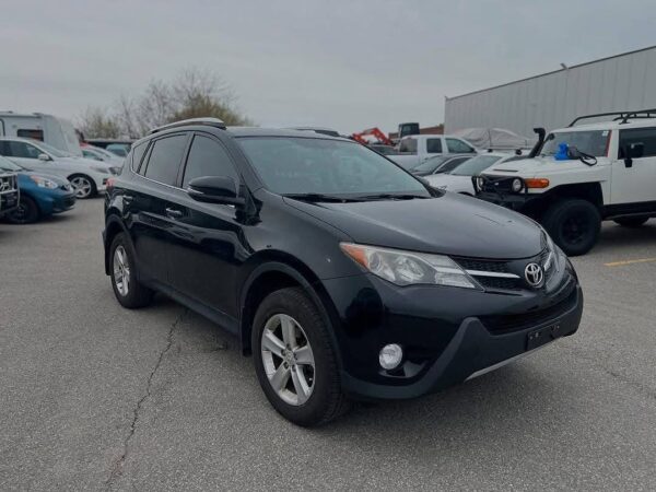 2014 Toyota RAV4 XLE - Image 2