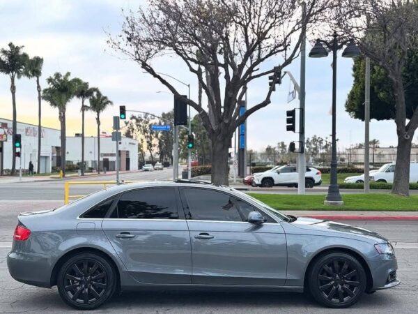 2012 Audi A4 - Image 4