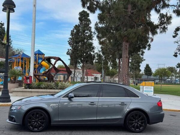 2012 Audi A4 - Image 8