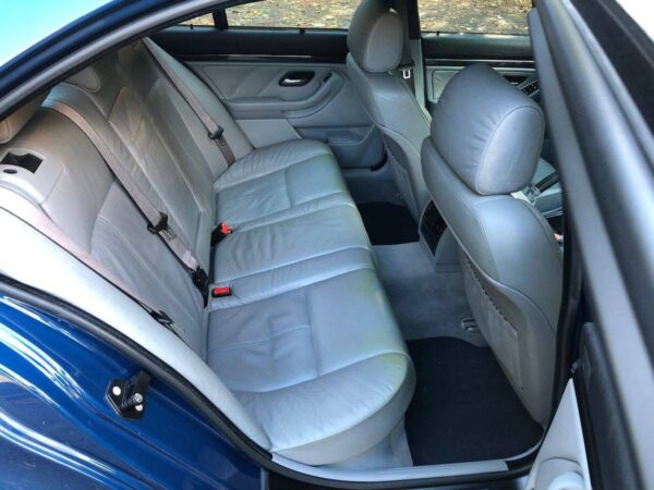 2003 BMW 540i Sedan - Image 10