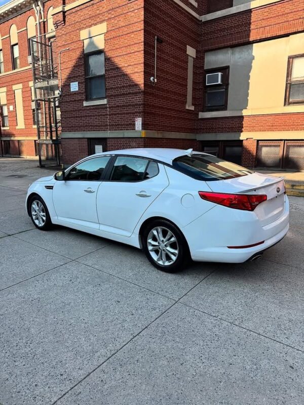2012 KIA OPTIMA - Image 3