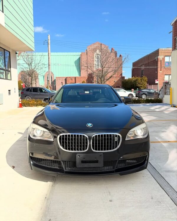 2011 BMW 750LI XDrive M Sport