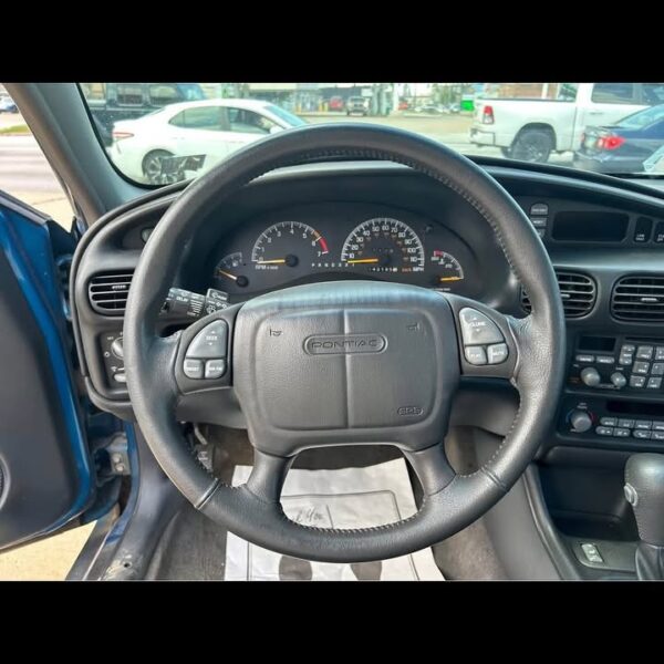 1999 Pontiac Grand Grand Prix GTP - Image 10