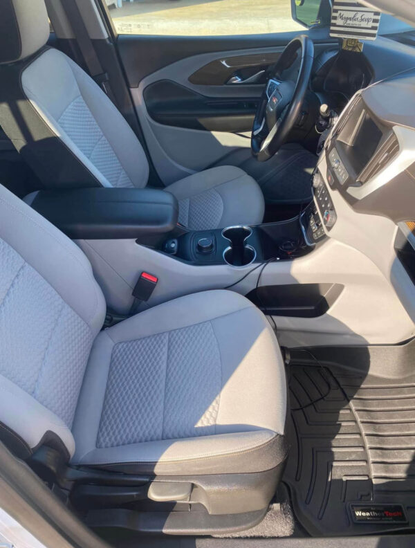 2021 GMC Terrain SLE - Image 10