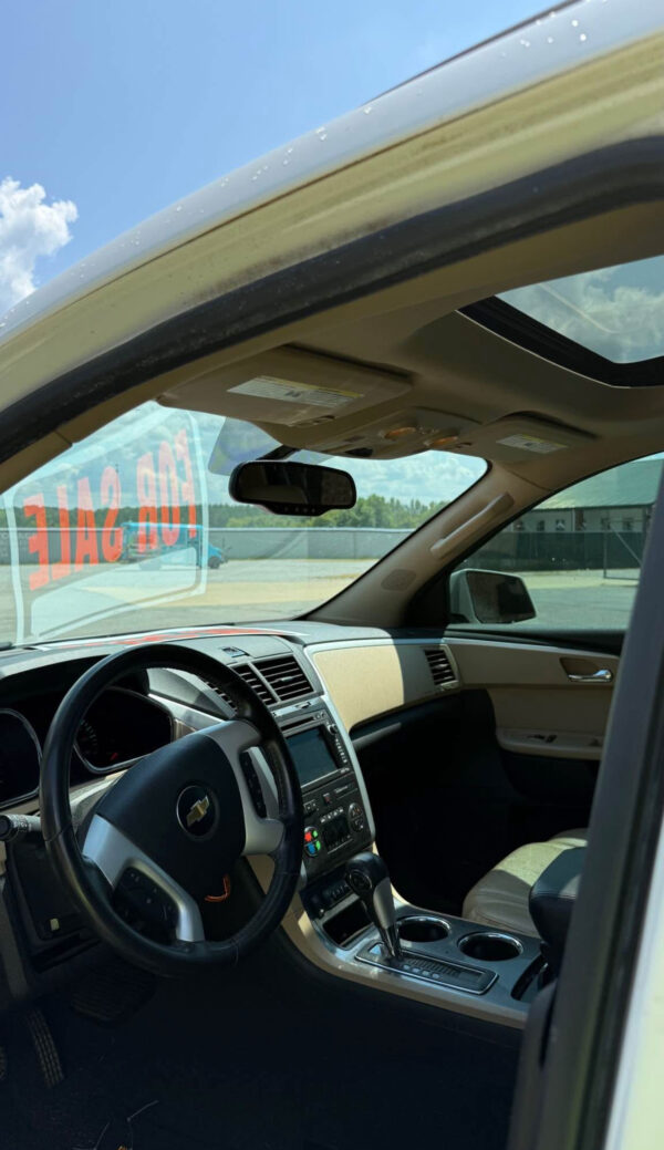 2012 Chevrolet Traverse · LTZ - Image 8