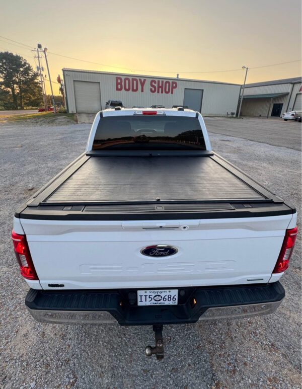 2021 Ford F-150 · XLT Pickup 4D 5 1/2 ft - Image 4