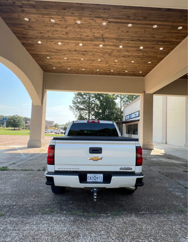 2014 Chevrolet Silverado 1500 Crew Cab · High Country Pickup 4D 5 3/4 ft - Image 6